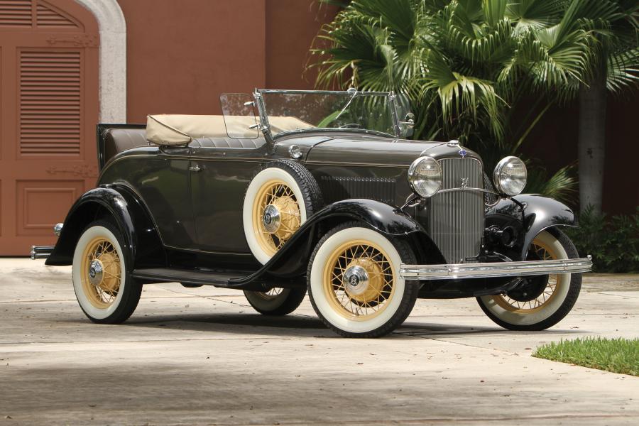  Ford V8 DeLuxe Roadster 1932 года  (фото 32 из 41)